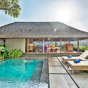 Mayaloka , Seminyak Indonezja